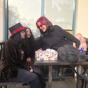 Meet your Posher, Izzy